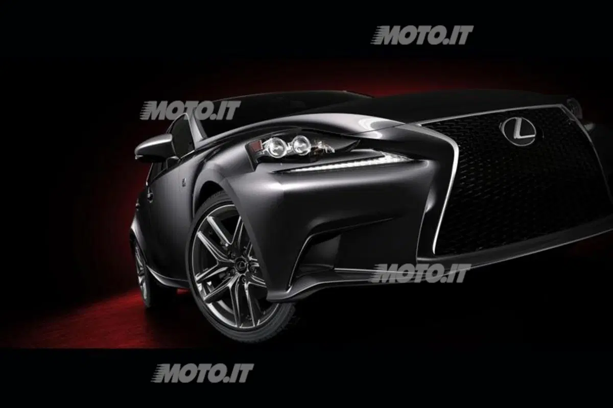 Nuova Lexus IS: le prime immagini ufficiali (12)