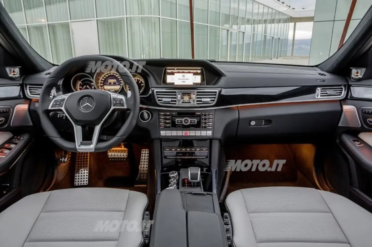 Mercedes-Benz Classe E 63 AMG restyling: arrivano il modello S e la 4Matic (6)