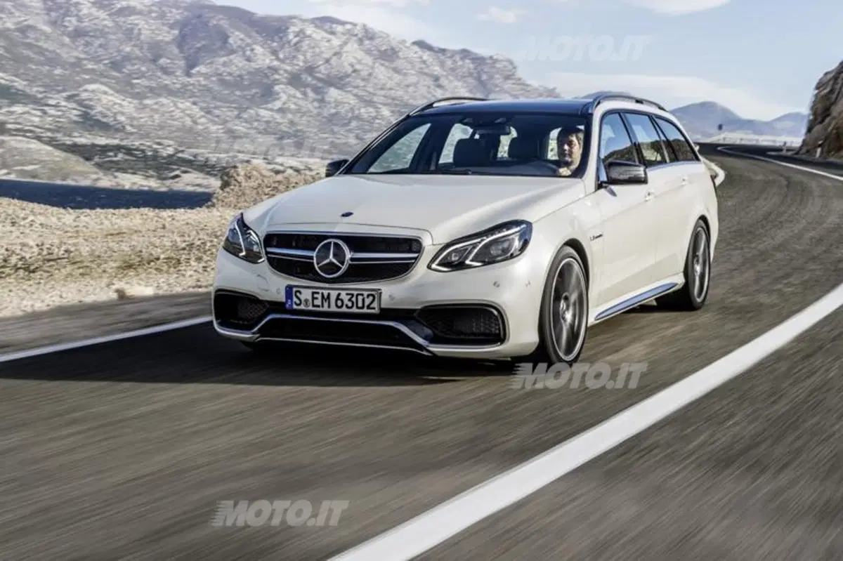 Mercedes-Benz Classe E 63 AMG restyling: arrivano il modello S e la 4Matic (25)