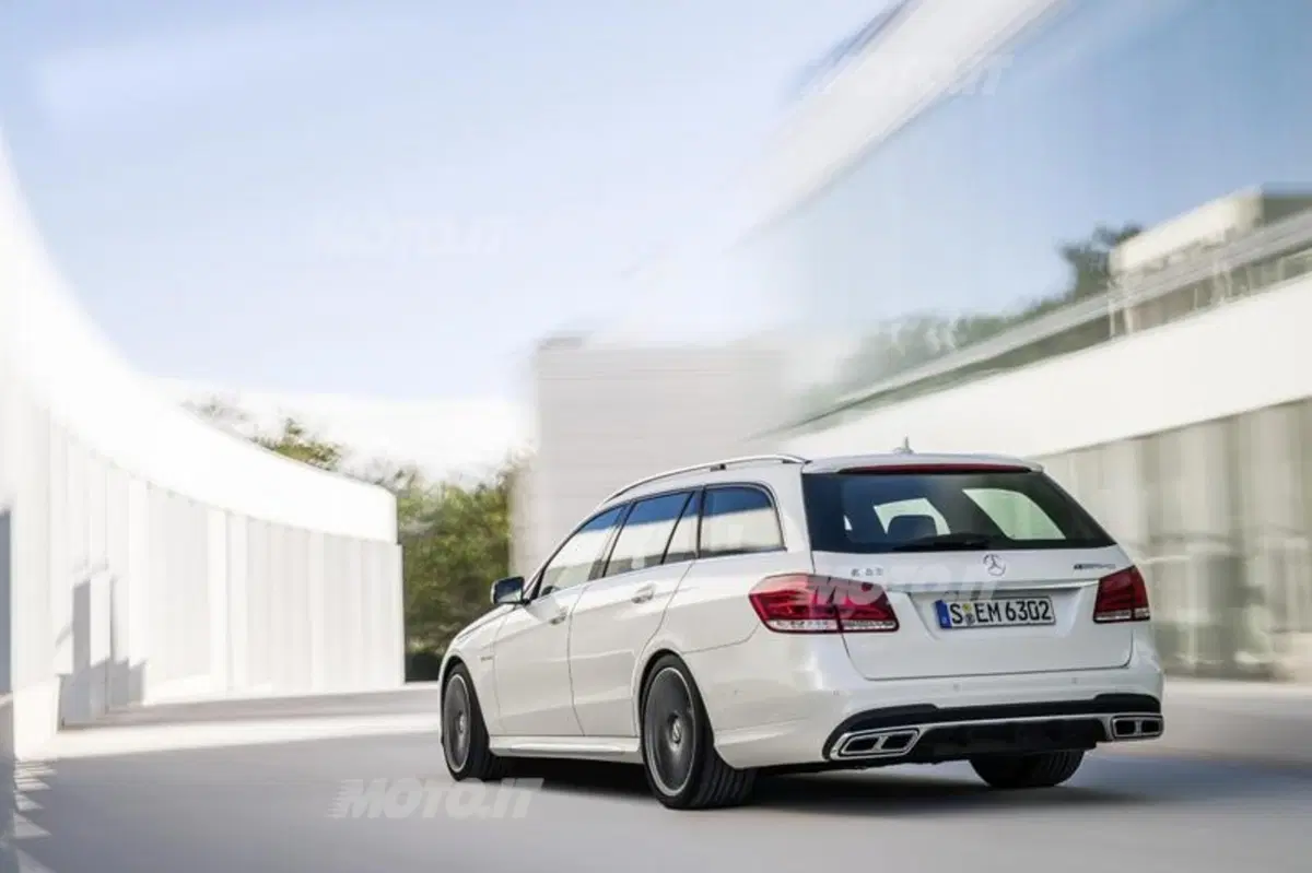 Mercedes-Benz Classe E 63 AMG restyling: arrivano il modello S e la 4Matic (27)