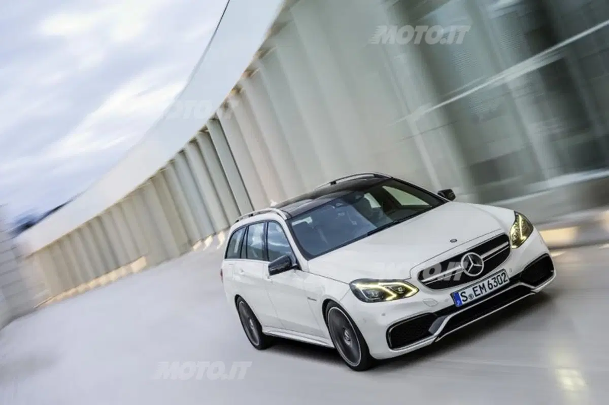 Mercedes-Benz Classe E 63 AMG restyling: arrivano il modello S e la 4Matic (28)