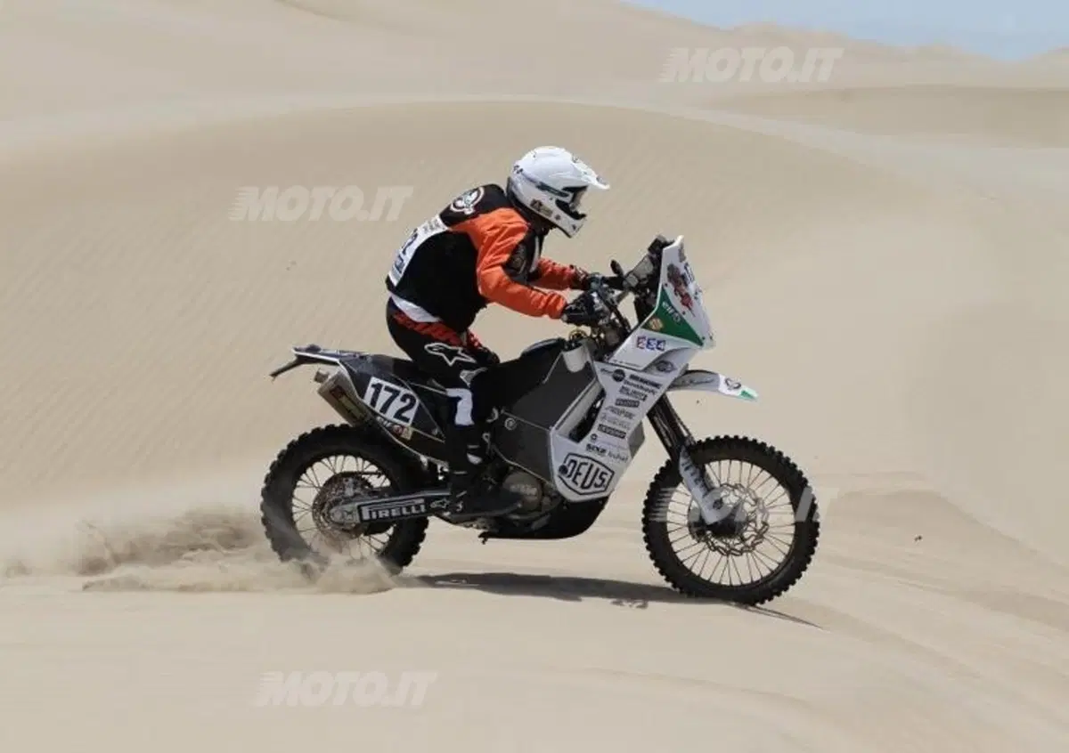 Dakar 2013. 5a tappa. Incidente mortale coinvolge un mezzo dell'assistenza. Italiani: out Viglio