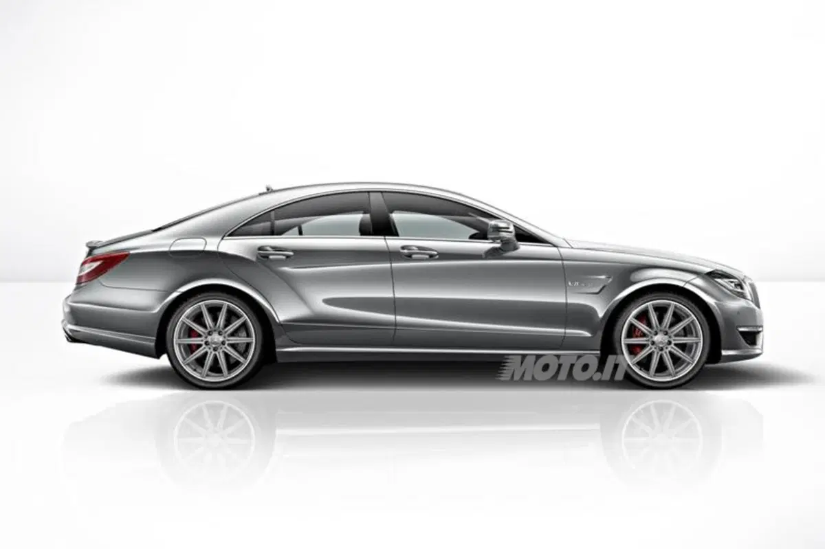 Mercedes-Benz CLS 63 AMG: motori più potenti e trazione integrale (2)