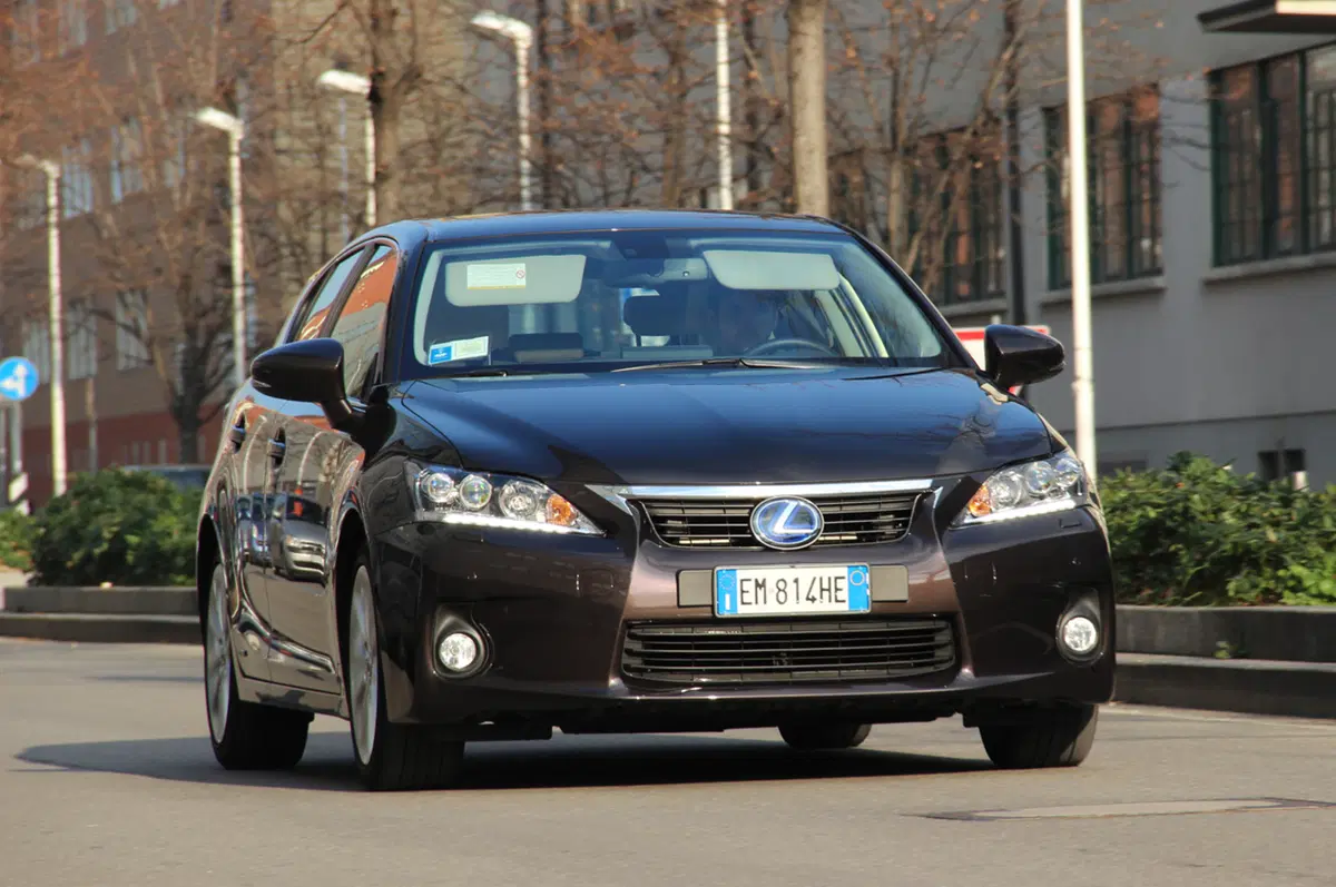 Lexus CT 200h