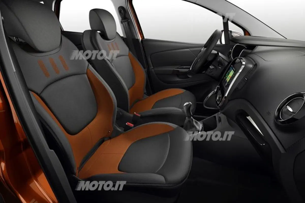 Renault Captur: prime immagini ufficiali (19)