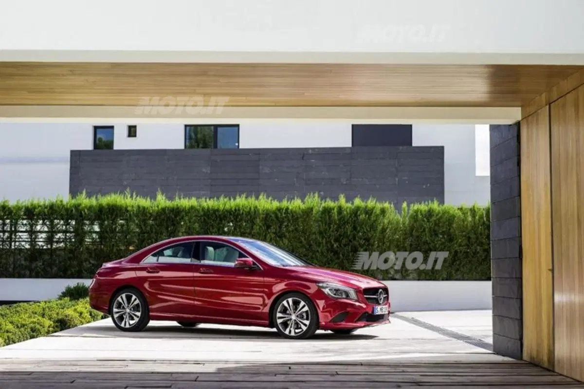 Mercedes-Benz CLA: tutti i dati ufficiali (10)