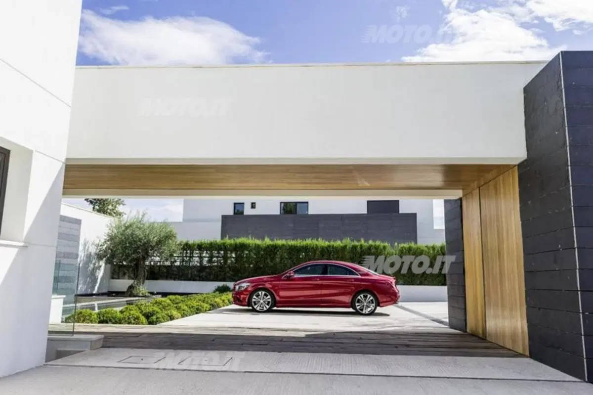Mercedes-Benz CLA: tutti i dati ufficiali (11)
