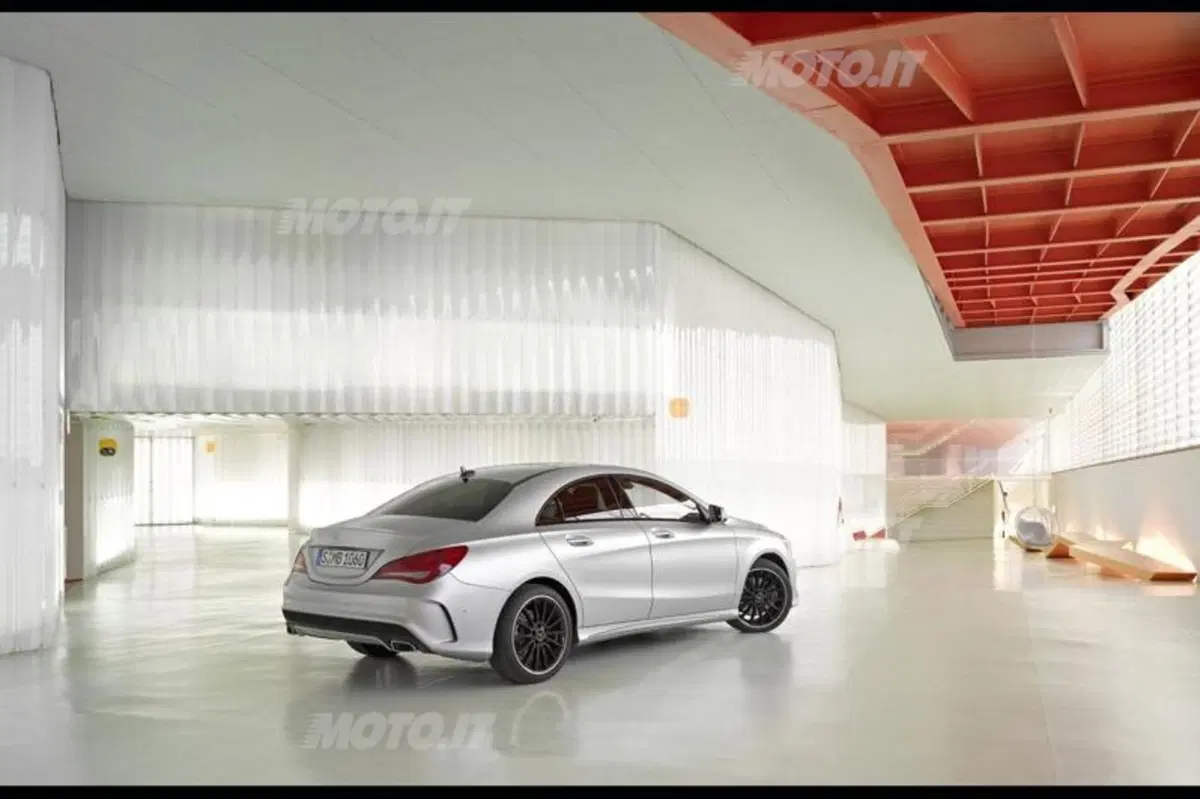 Mercedes-Benz CLA: tutti i dati ufficiali (16)