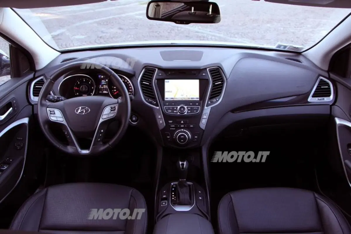 Hyundai Santa Fe (48)