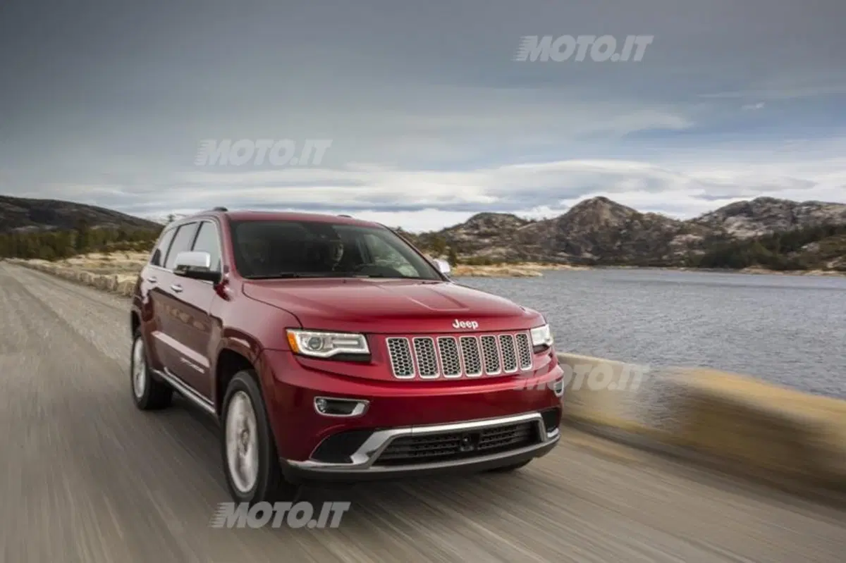 Jeep Grand Cherokee restyling: arriva il cambio a 8 marce (6)
