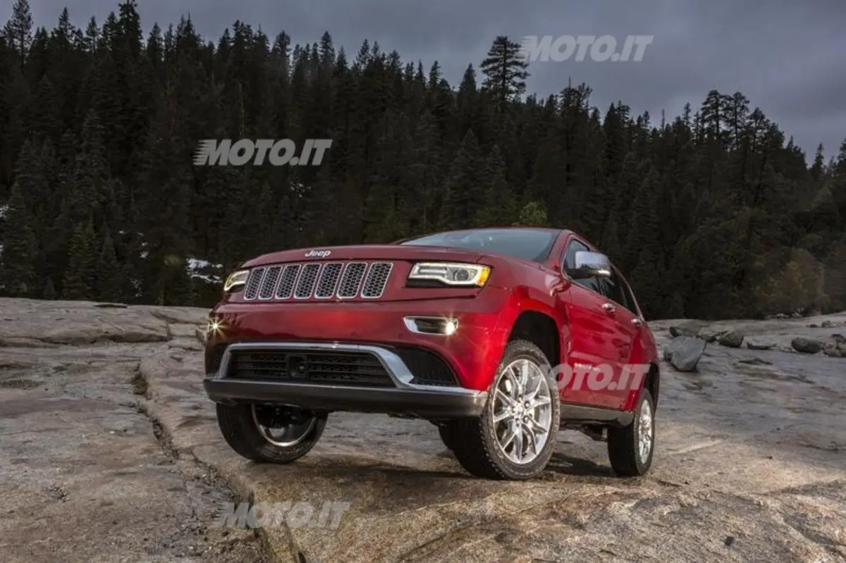 Jeep Grand Cherokee restyling: arriva il cambio a 8 marce (10)