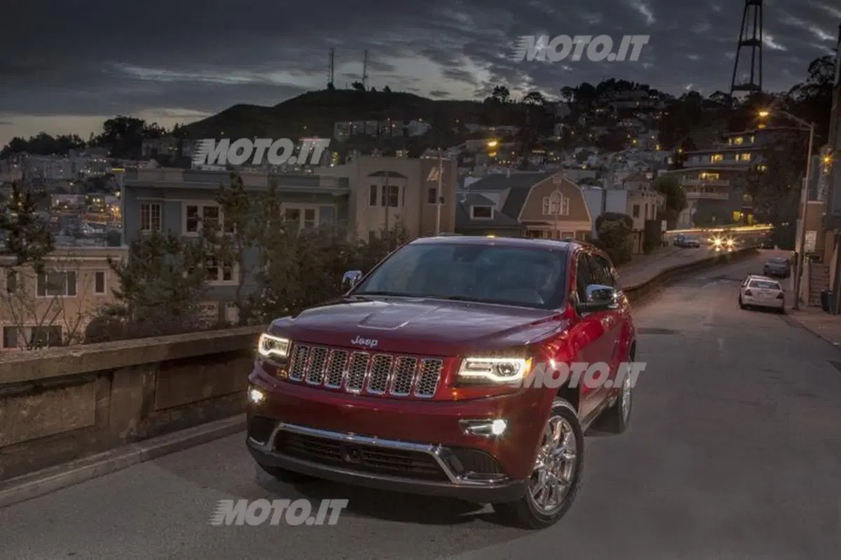 Jeep Grand Cherokee restyling: arriva il cambio a 8 marce (20)