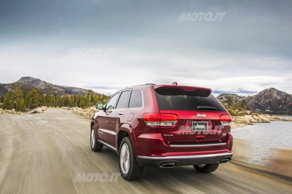 Jeep Grand Cherokee restyling: arriva il cambio a 8 marce (27)