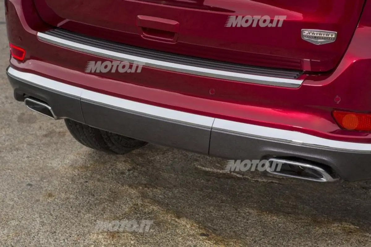Jeep Grand Cherokee restyling: arriva il cambio a 8 marce (33)