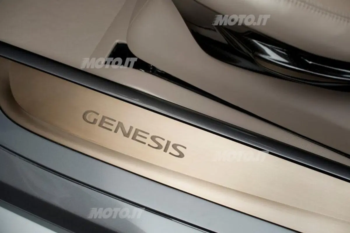 Hyundai HCD-14 Genesis Concept (21)