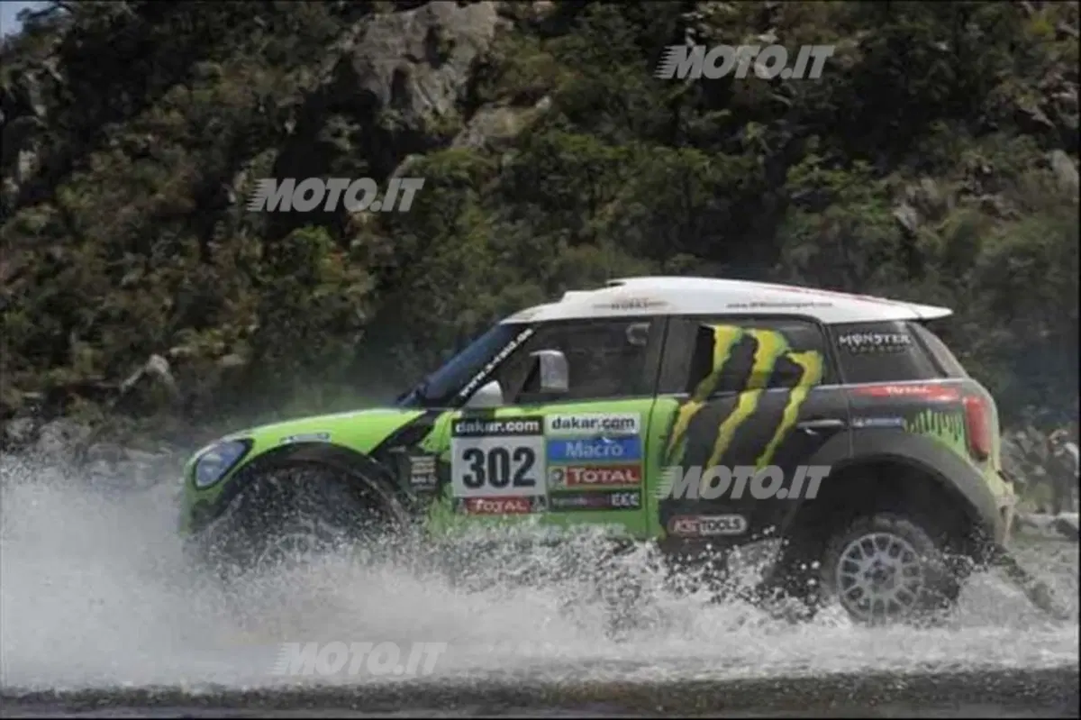 Dakar 2013, tappa 10. La prima volta dell’argentino Terranova (BMW). Peterhansel (Mini) è ormai solo (2)
