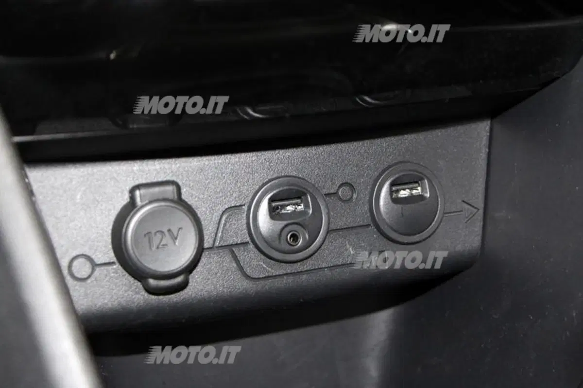 Peugeot 208 1.2 VTi (47)
