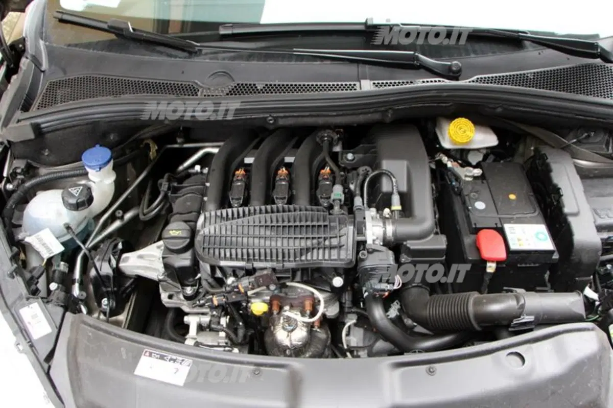 Peugeot 208 1.2 VTi (70)