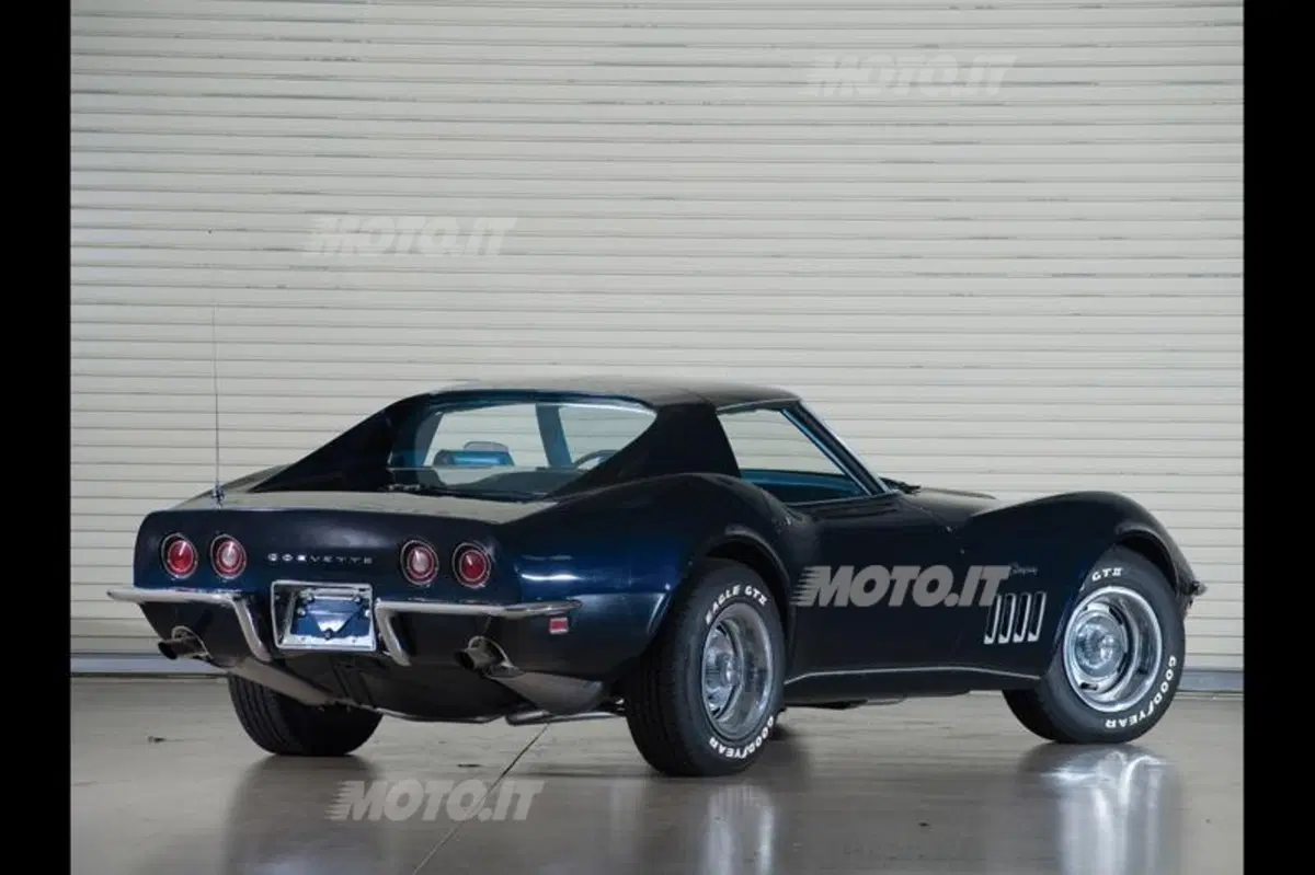 Chevrolet Corvette: 60 anni di mito americano (16)