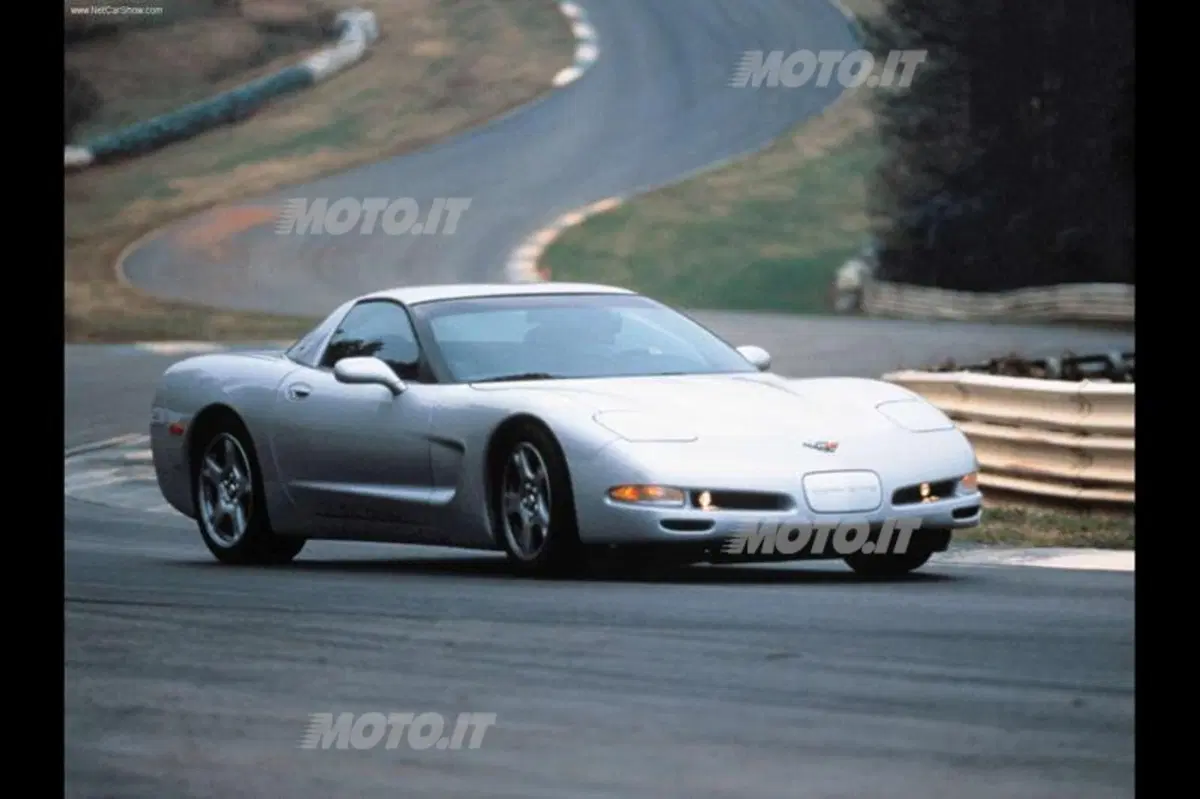 Chevrolet Corvette: 60 anni di mito americano (41)