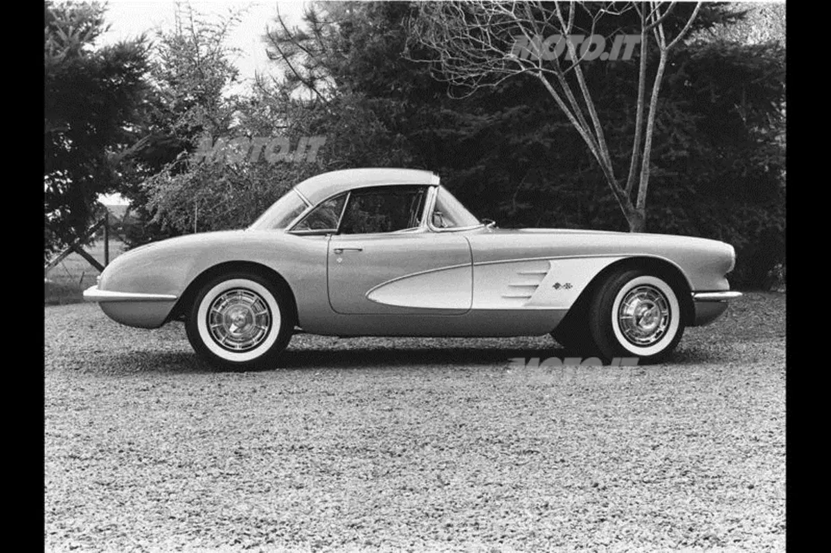 Chevrolet Corvette: 60 anni di mito americano (81)