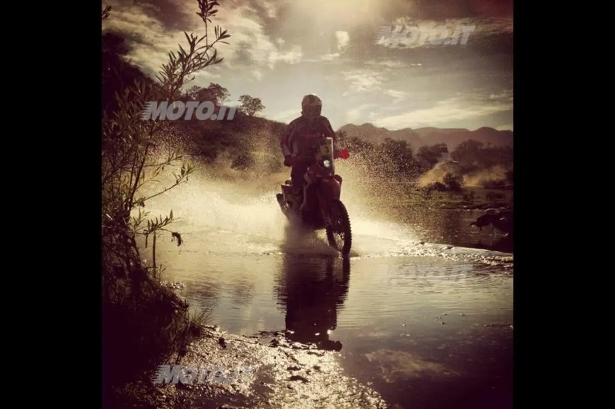Dakar 2013, tappa 11. 2a vittoria di Caselli (KTM). Despres (KTM) consolida la leadership. Annullata per maltempo la gara auto (3)
