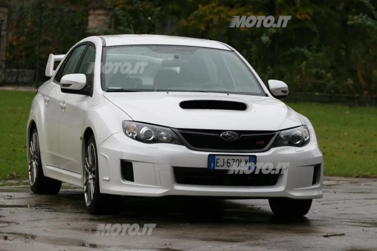 Subaru Impreza WRX STI (15)