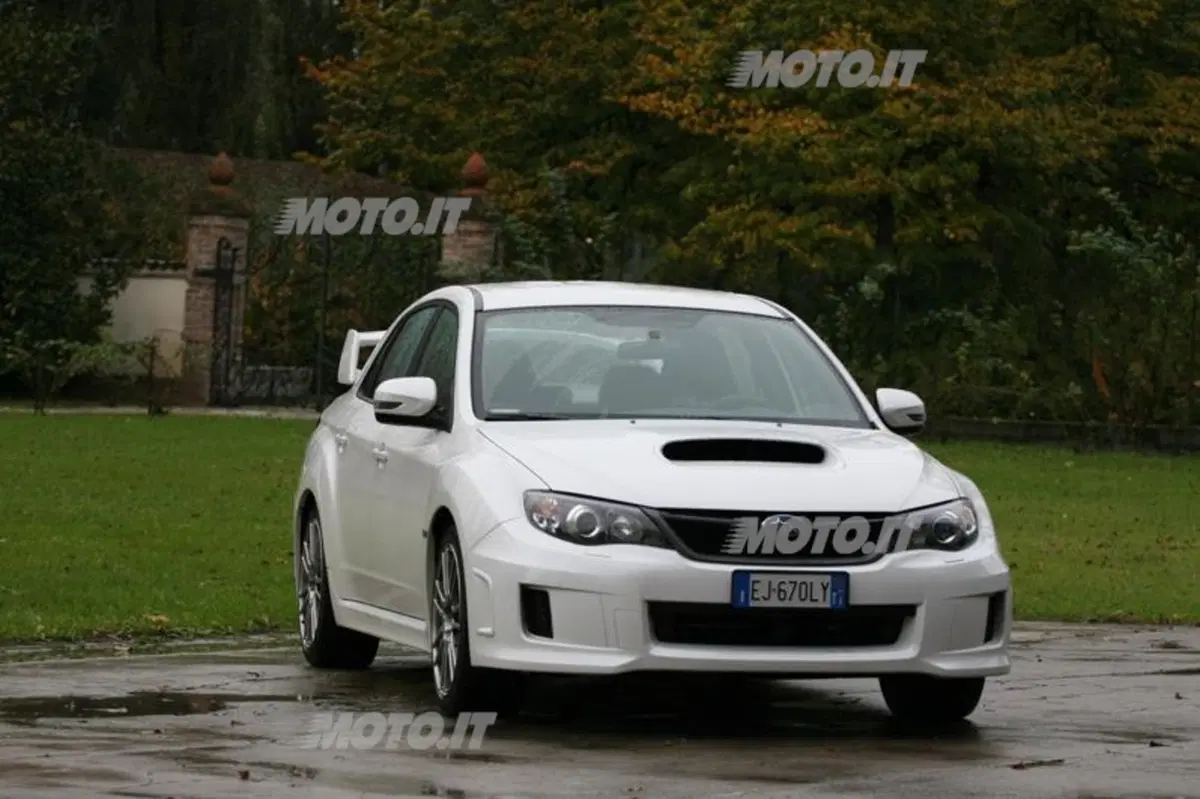 Subaru Impreza WRX STI (16)