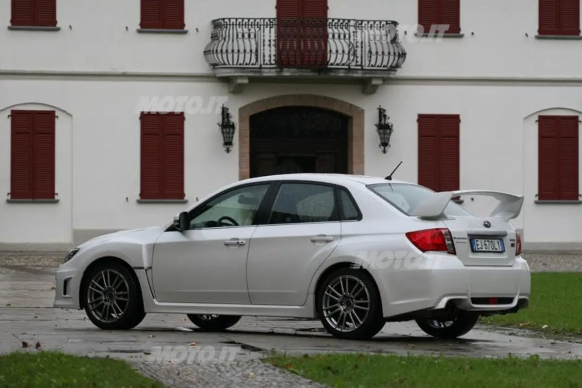 Subaru Impreza WRX STI (20)
