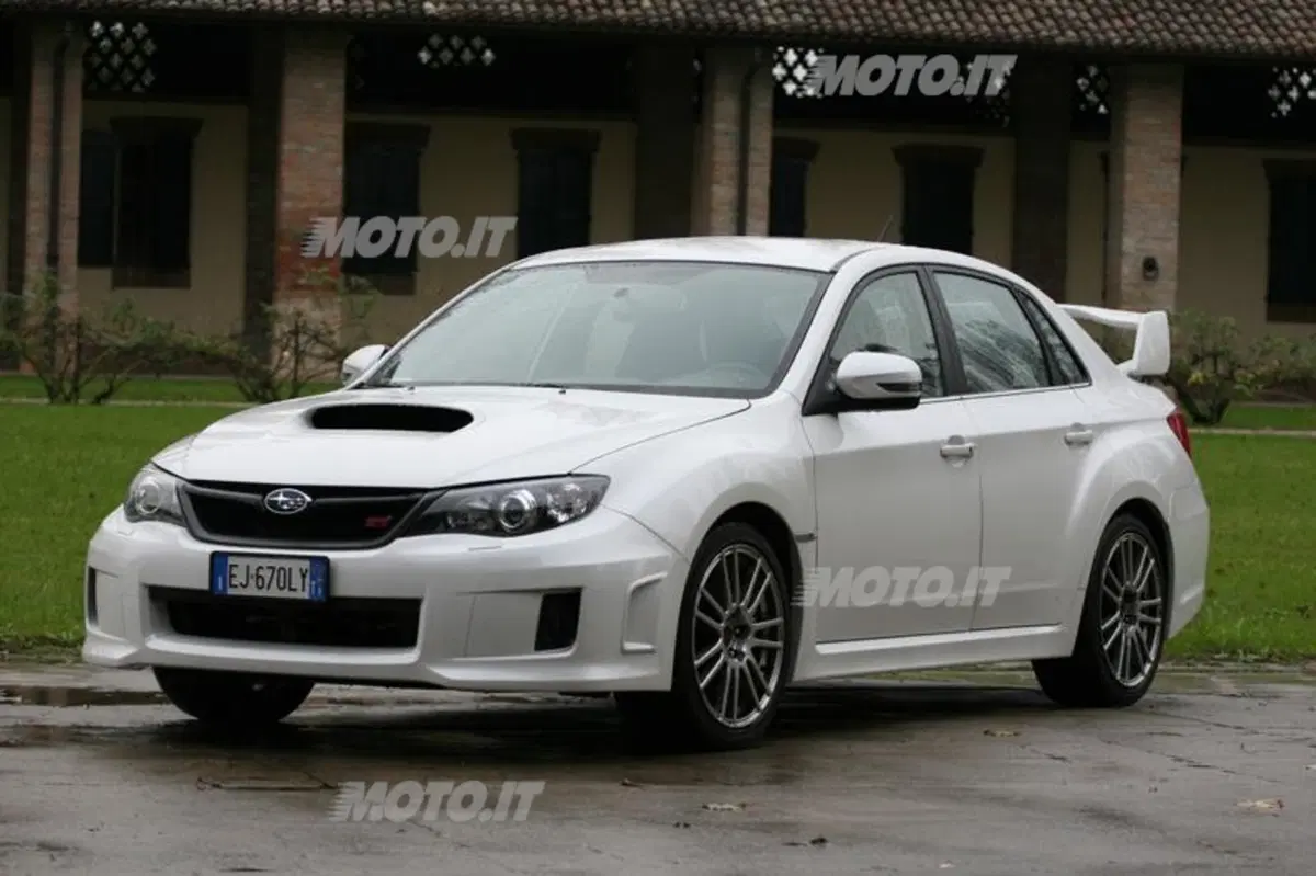Subaru Impreza WRX STI (21)