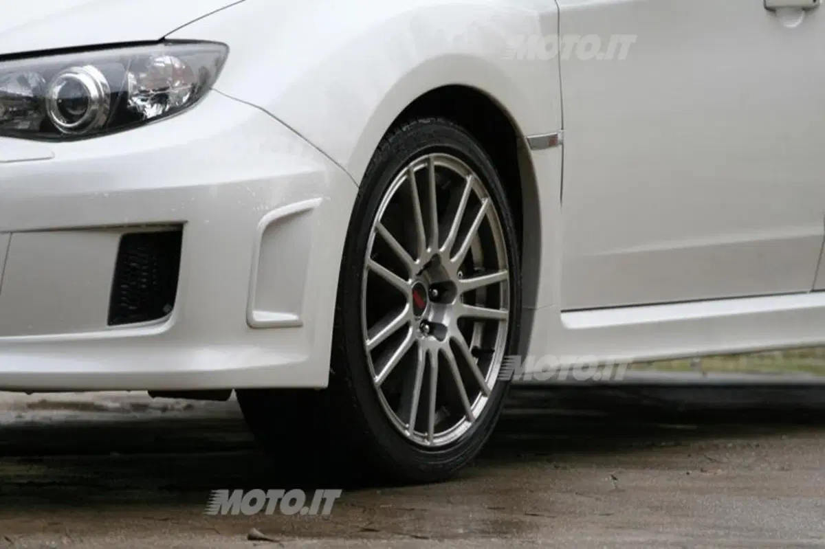 Subaru Impreza WRX STI (28)