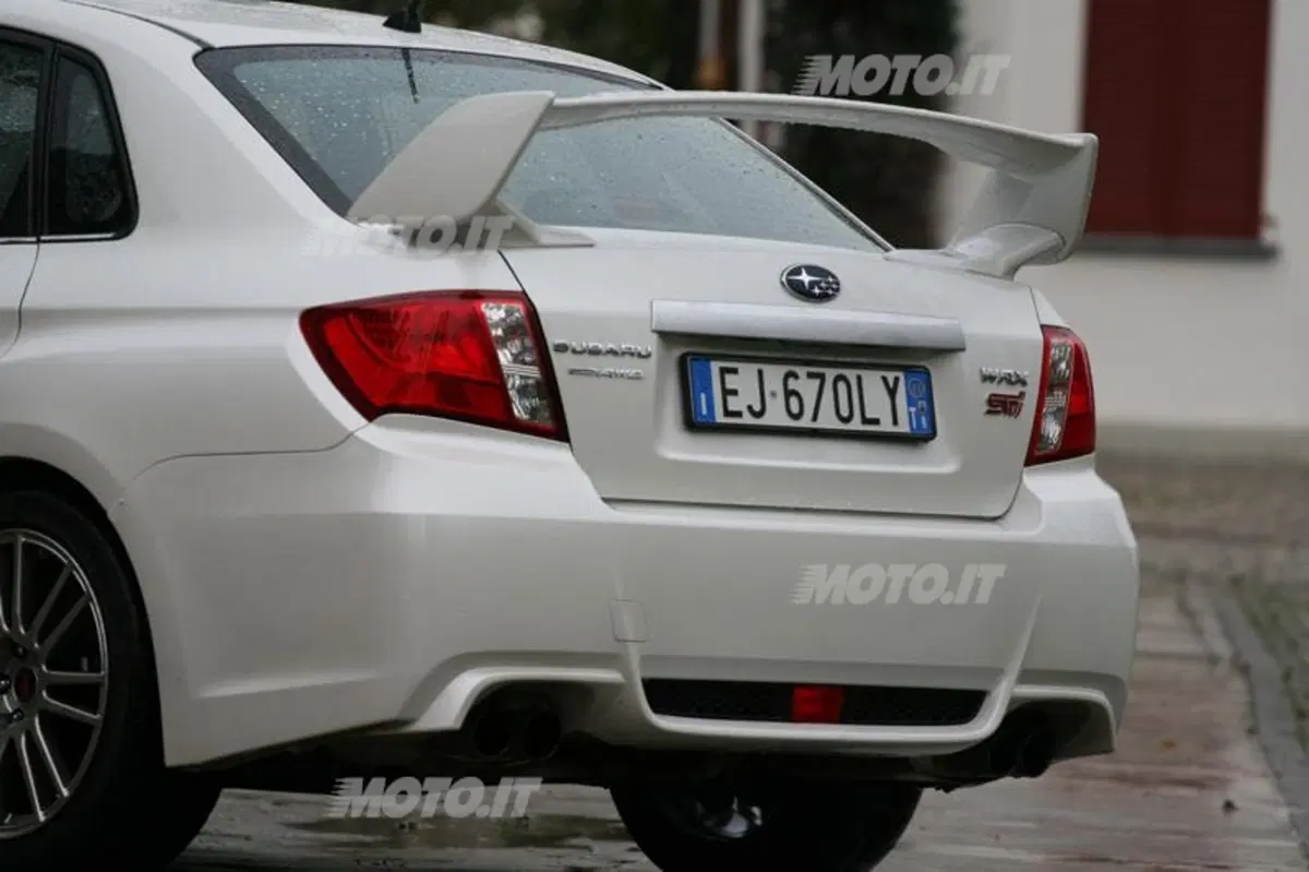 Subaru Impreza WRX STI (39)