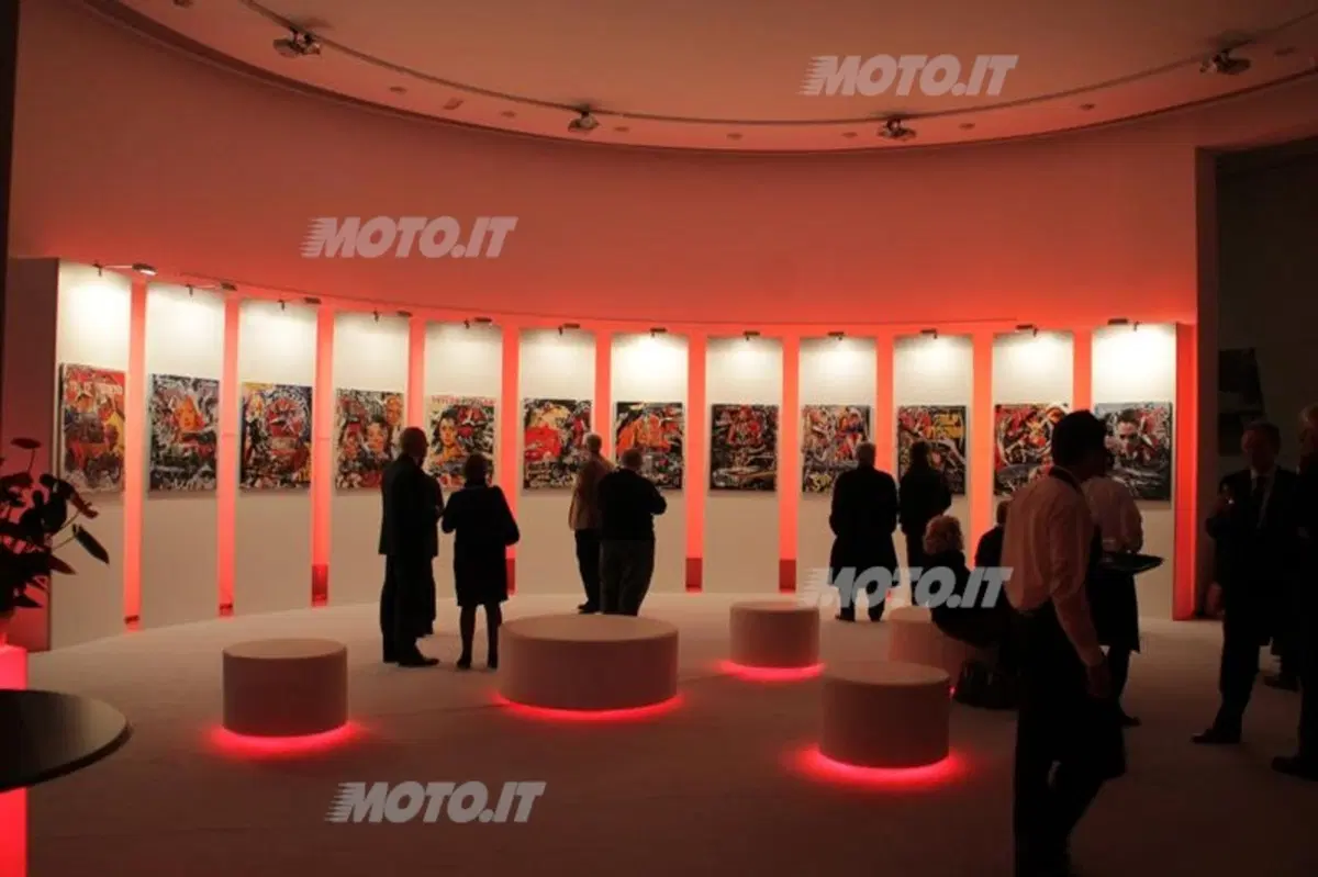 Mercedes-Benz Classic: presentato il calendario con protagonista la Classe S (8)