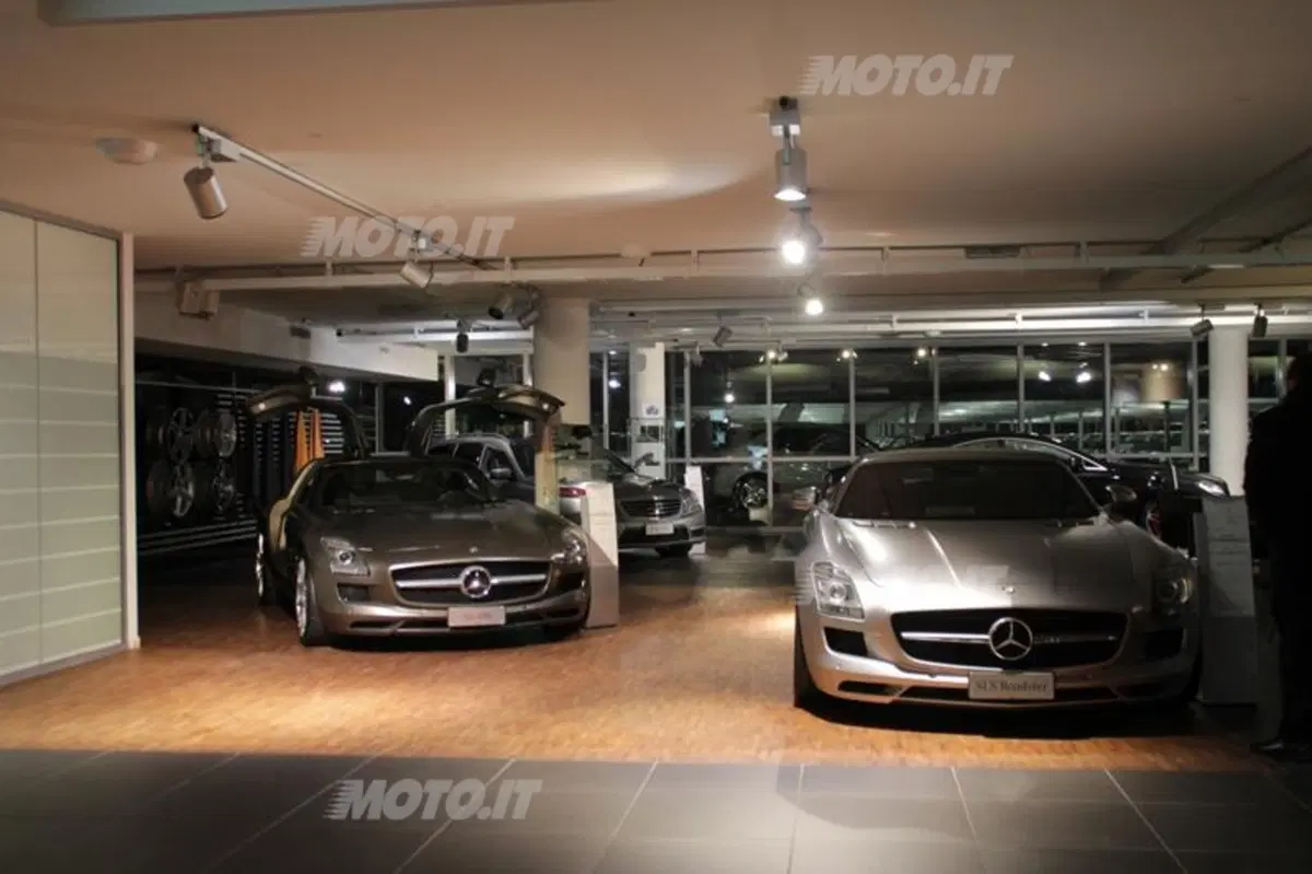 Mercedes-Benz Classic: presentato il calendario con protagonista la Classe S (32)