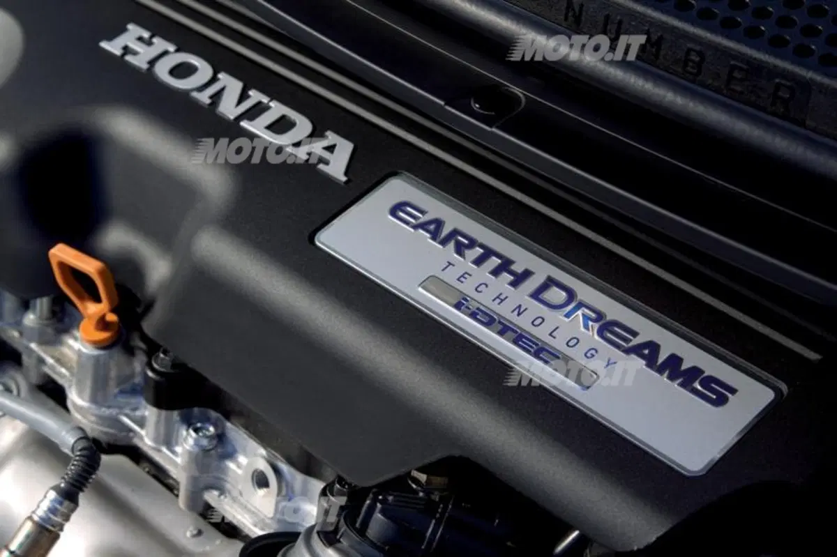Honda Civic 1.6 i-DTEC (32)