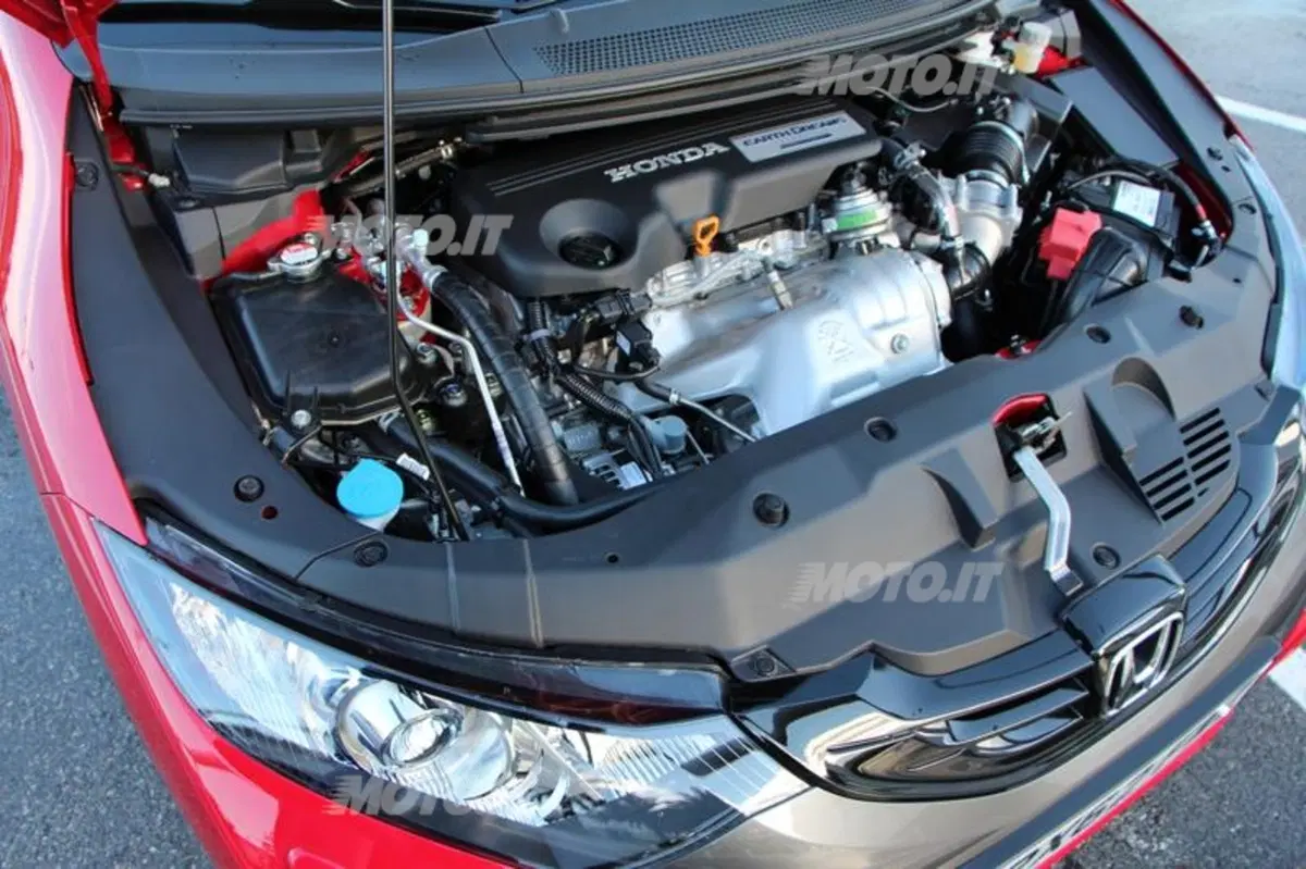 Honda Civic 1.6 i-DTEC (87)