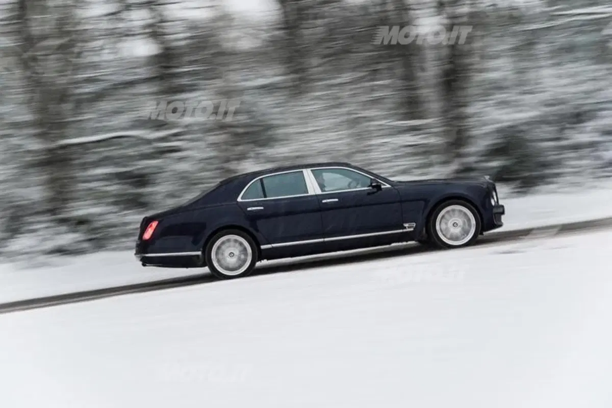 Bentley Mulsanne: a Ginevra le novità 2013 (5)