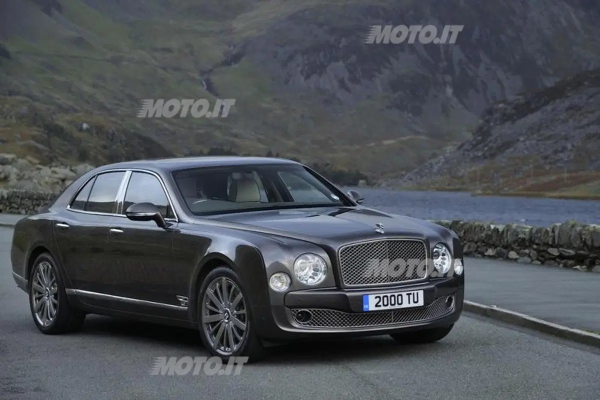 Bentley Mulsanne: a Ginevra le novità 2013 (6)