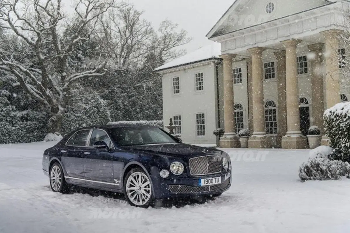Bentley Mulsanne: a Ginevra le novità 2013 (11)
