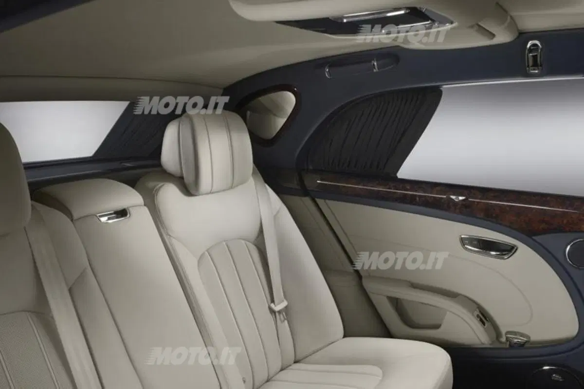 Bentley Mulsanne: a Ginevra le novità 2013 (16)
