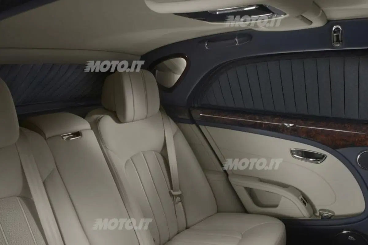 Bentley Mulsanne: a Ginevra le novità 2013 (18)