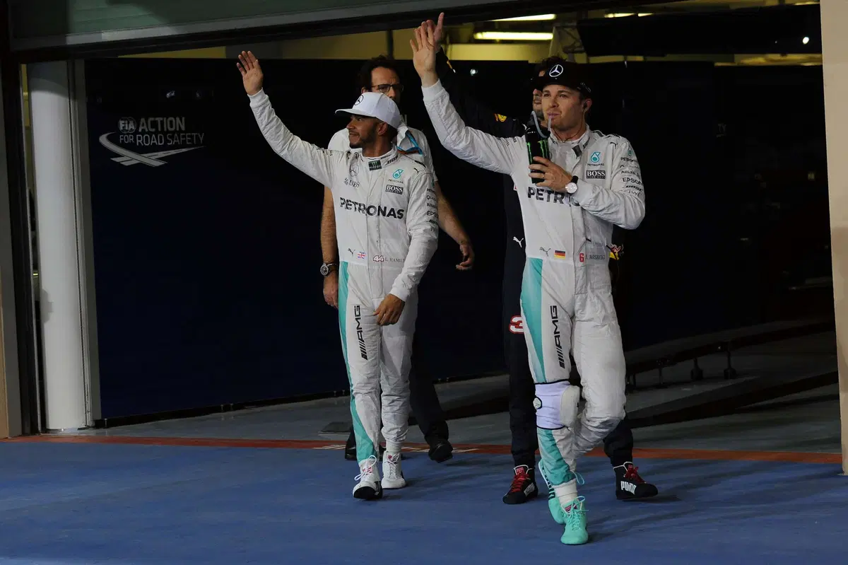 F1, Gp Abu Dhabi 2016: pole per Hamilton (11)