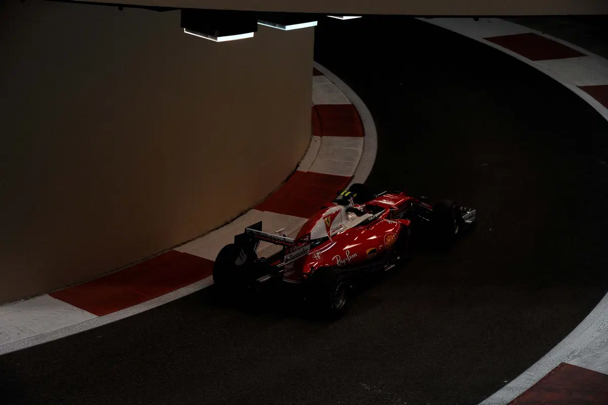 F1, Gp Abu Dhabi 2016: pole per Hamilton (36)