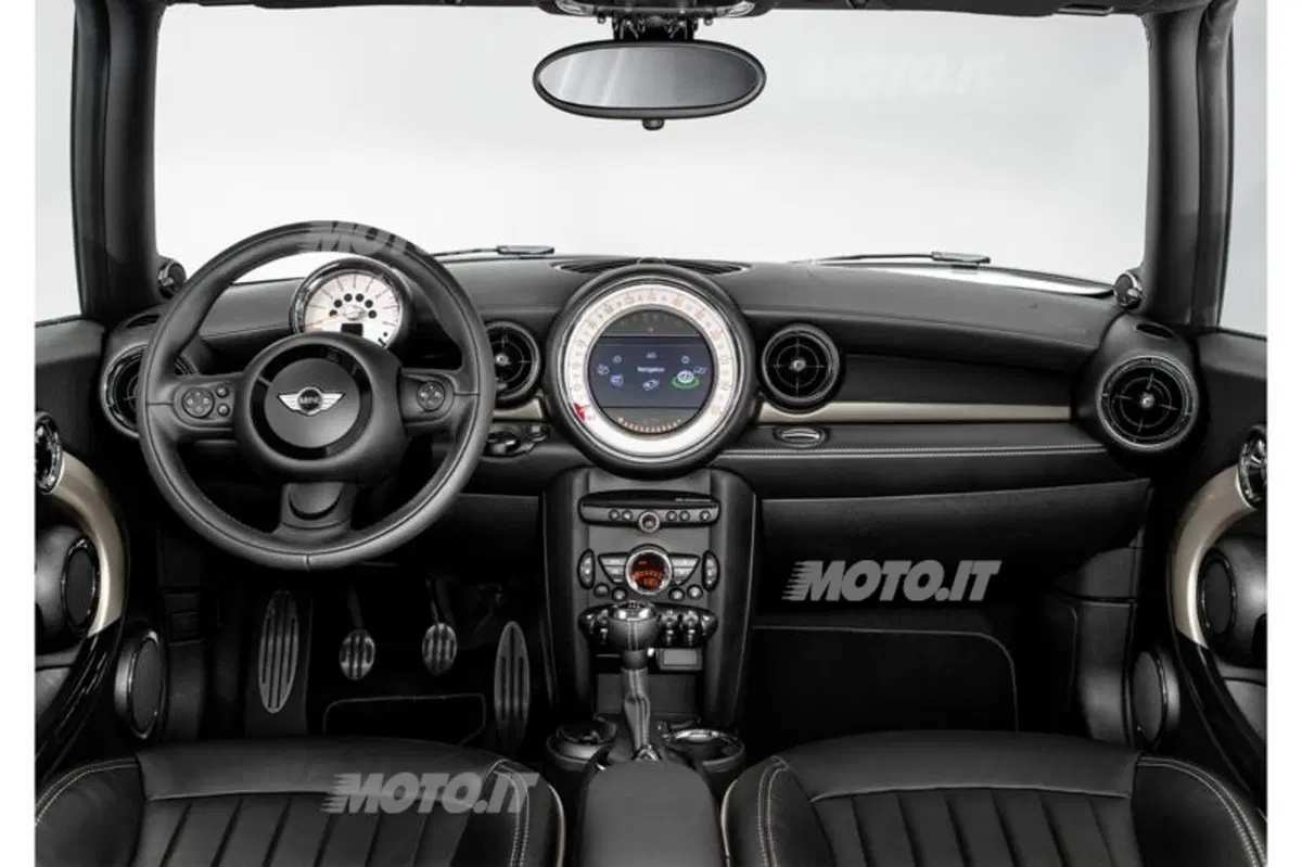 Mini Clubman Bond Street (13)