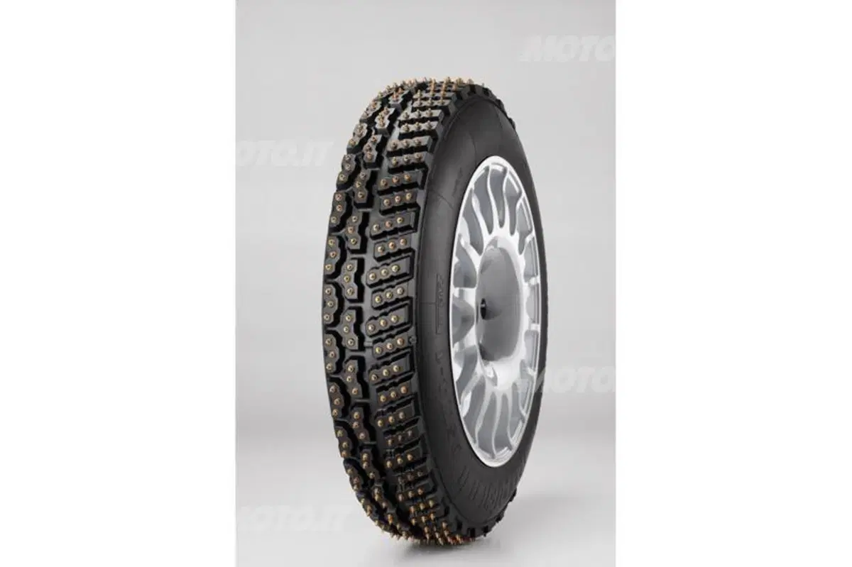 Pirelli: presentata la stagione Motorsport 2013 (24)