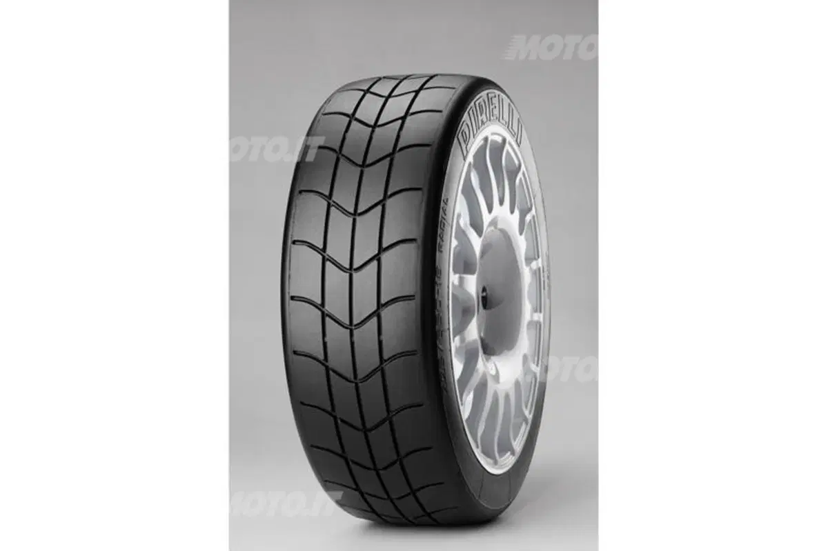 Pirelli: presentata la stagione Motorsport 2013 (26)