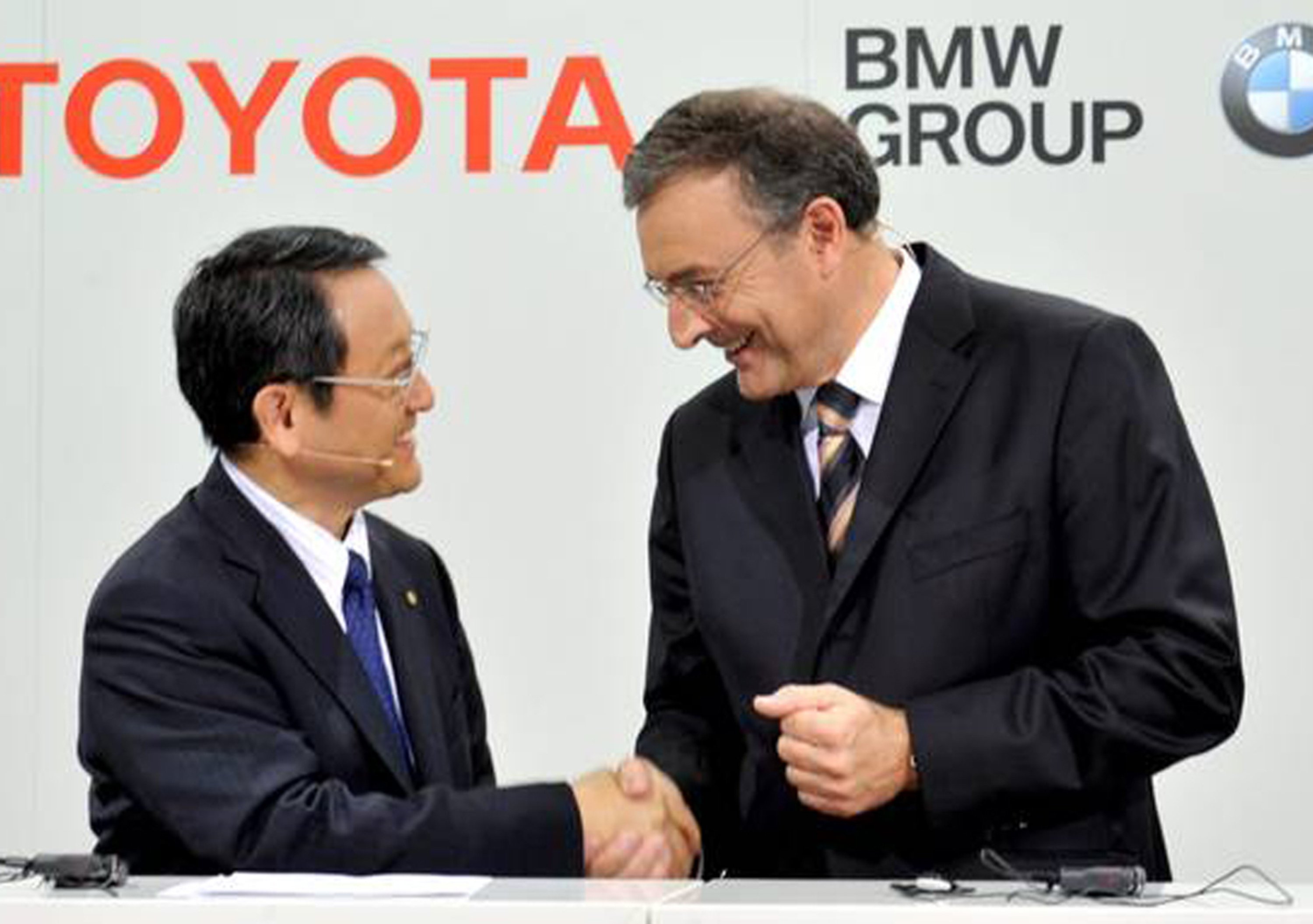 BMW e Toyota: svilupperanno tecnologie per vetture sportive e a idrogeno