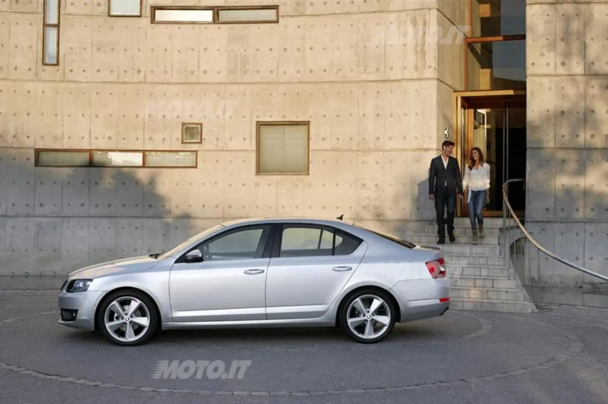 Skoda Octavia: informazioni per il mercato italiano (10)