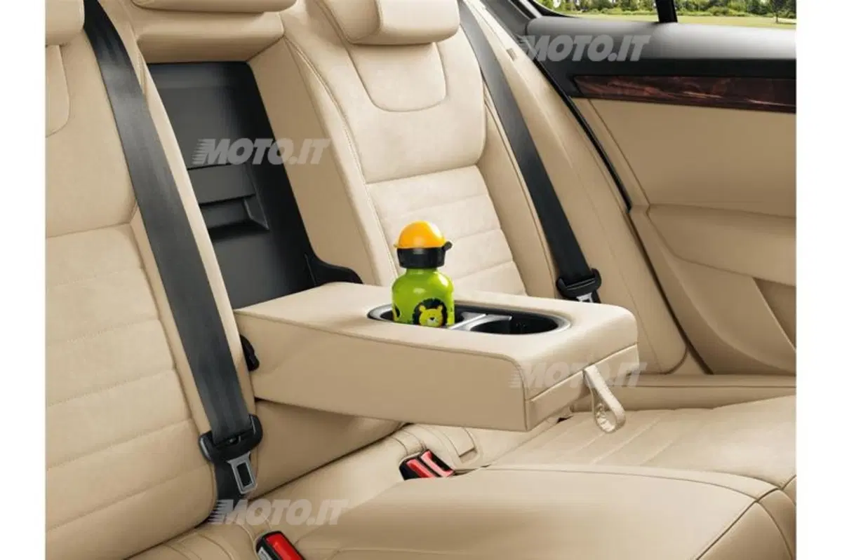 Skoda Octavia: informazioni per il mercato italiano (18)