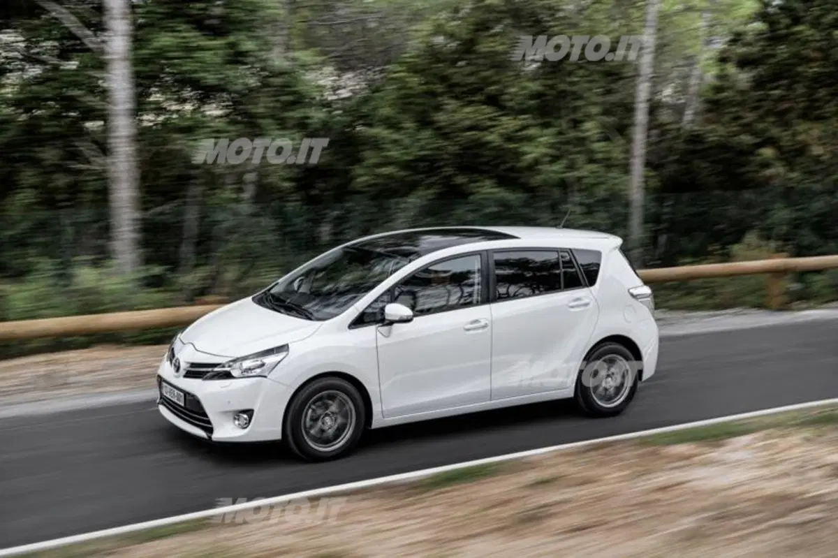Toyota Verso (13)